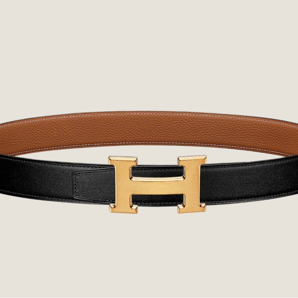 Hermes Large H Reversible Belt, excellent condition, small mark on “H” as seen